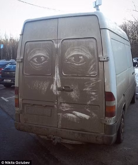 nghe thuat tu nhung chiec xe lam lem bui dat