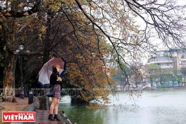 photo ha noi dep diu dang va tho mong trong khoanh khac giao mua