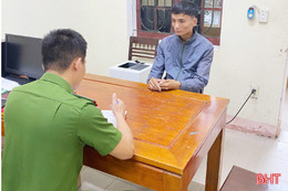 Đến nhà bạn chơi, tiện tay trộm đồ