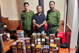 Đột kích nhiều vị trí, phá đường dây tàng trữ, mua bán 1,6 tạ pháo nổ 