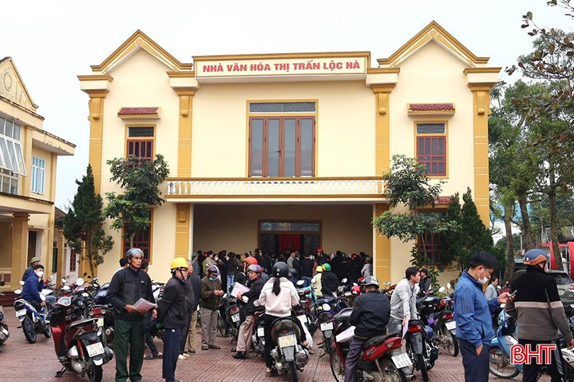 Việc chỉnh lý thông tin được thực hiện ngay ở trụ sở các địa phương tạo thuận lợi cho người dân. bqbht_br_ssssa.jpg