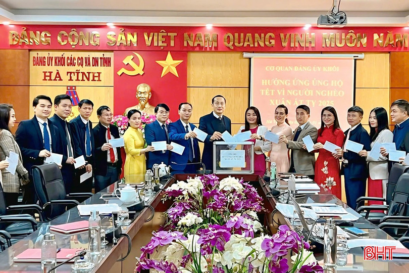 Cơ quan Đảng ủy Khối CCQ&DN tỉnh quyên góp ủng hộ. bqbht_br_bb1db641530cef52b61d-copy.jpg