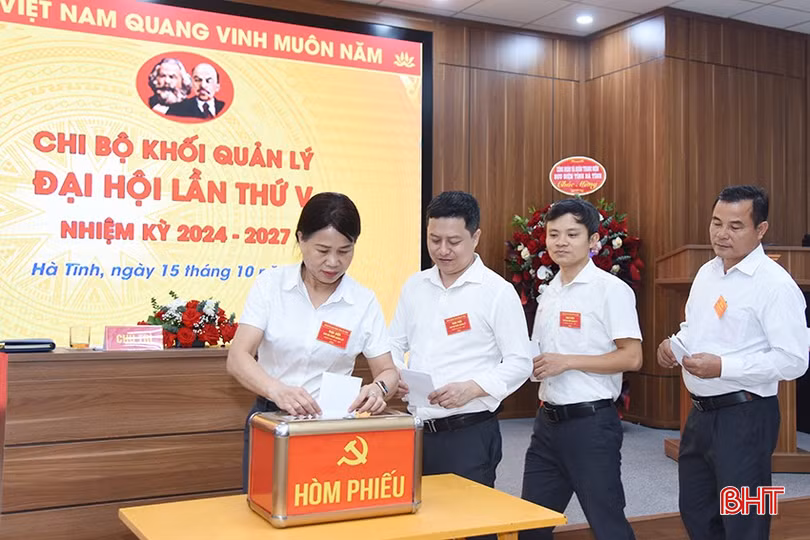 Các đại hội chi bộ bắt đầu tổ chức từ giữa tháng 10/2024.