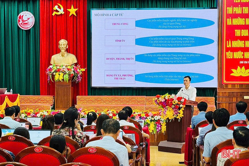Văn phòng Huyện ủy Cẩm Xuyên phối hợp Phòng Cơ yếu, Công nghệ Thông tin (Văn phòng Tỉnh ủy Hà Tĩnh) tổ chức tập huấn nghiệp vụ sử dụng phần mềm trong công tác Đảng. bqbht_br_z6718877587033-ec74a51da45218d6973fdaf59d8655e4.jpg