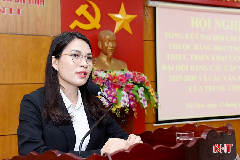Trưởng ban Tổ chức Đảng ủy Khối Dương Thị Thu Trang hướng dẫn một số nội dung liên quan đến công tác chuẩn bị đại hội Đảng các cấp nhiệm kỳ 2025-2030. Trưởng ban Tổ chức Đảng ủy Khối Dương Thị Thu Trang hướng dẫn một số nội dung liên quan đến công tác chuẩn bị đại hội Đảng các cấp nhiệm kỳ 2025-2030.