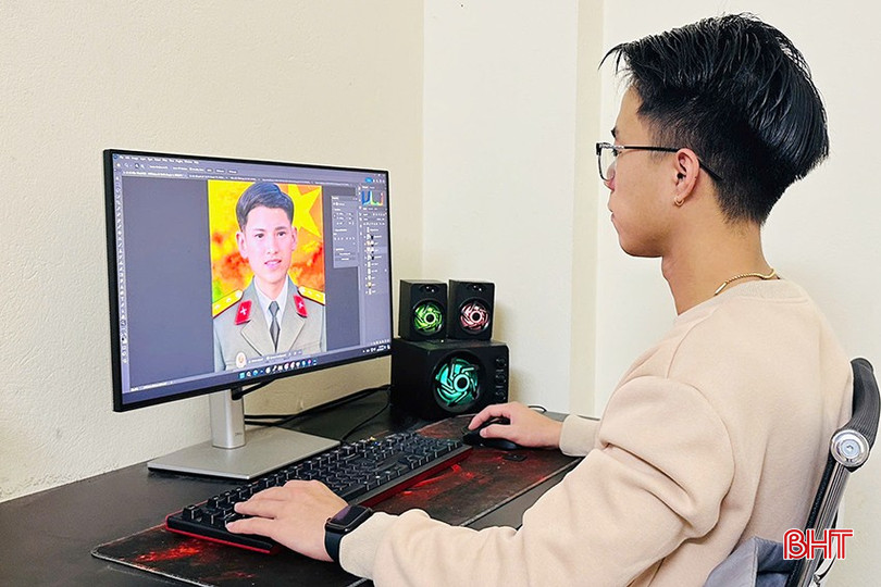 Quốc Anh và thành viên trong nhóm thức xuyên đêm để phục dựng ảnh. Quốc Anh và thành viên trong nhóm thức xuyên đêm để phục dựng ảnh.