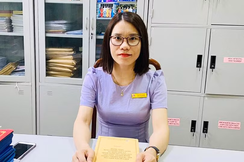 Chị Thái Thị Hiền - giảng viên Phòng Quản lý đào tạo và nghiên cứu khoa học (Trường Chính trị Trần Phú) từng đạt giải C cuộc thi viết năm 2023.