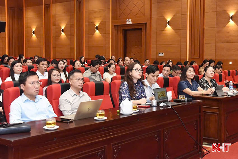 Đại biểu dự hội nghị. 34530502-2526-4d65-89ae-79076127072e.jpeg