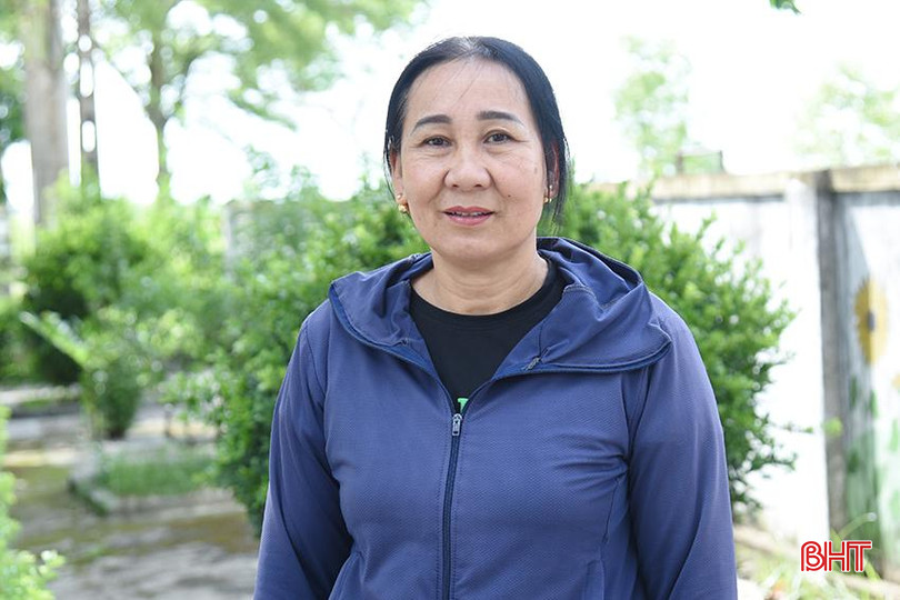 Bà Lê Thị Phương Mai đã có 15 năm giữ vai trò Bí thư Chi bộ - Trưởng ban Công tác mặt trận thôn Triều Đông. DSC_9132 copy.jpg