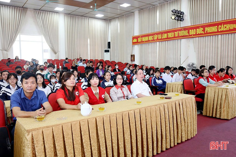 Đại biểu dự lễ. bqbht_br_anhqrr-copy.jpg