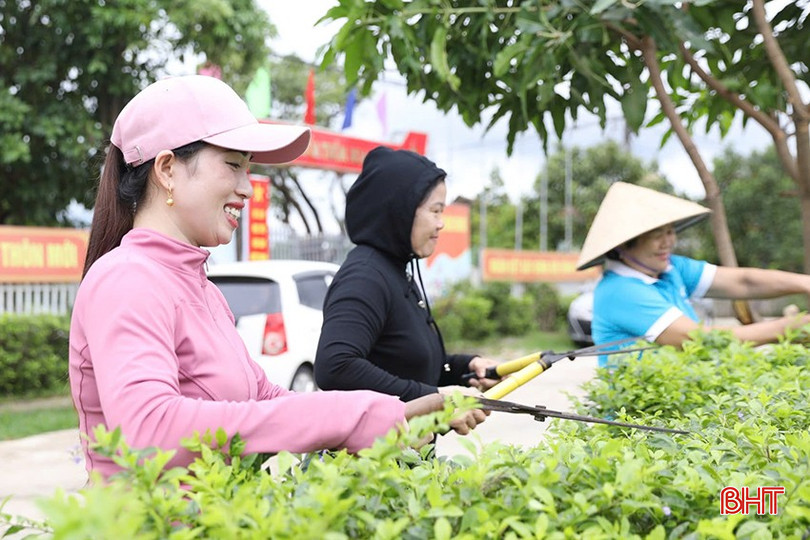 Sau đại hội chi bộ, cán bộ, đảng viên và Nhân dân thôn Hoa Tân (Kỳ Hoa) bắt tay vào triển khai các phần việc nhằm cụ thể hóa nghị quyết. bqbht_br_anh-55-copy.jpg