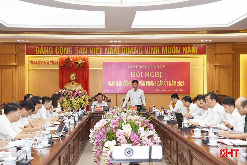 Hội nghị giao ban văn phòng cấp ủy Hà Tĩnh năm 2024. bb61e9dc-57c9-429e-b789-6dbdecc6879b-5813.jpeg