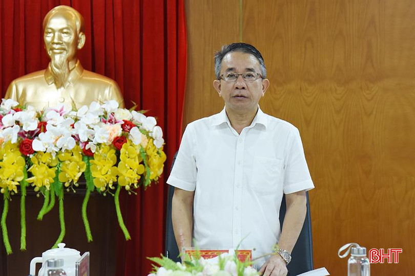 Chủ nhiệm UBKT Tỉnh ủy Hà Văn Trọng chủ trì kỳ họp. DSC_8506 copy.jpg
