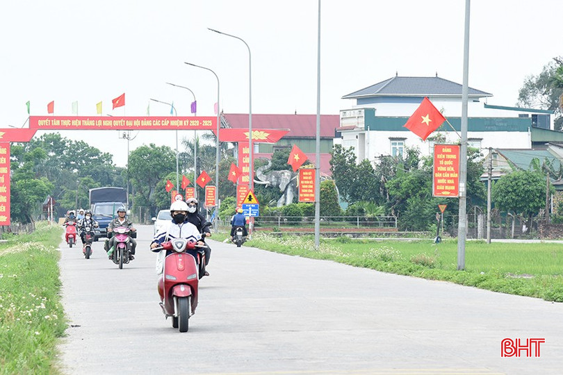 Với sự nỗ lực, quyết tâm cao nhất của cả hệ thống chính trị, sự ủng hộ, đồng thuận cao của các tầng lớp nhân dân, tỉnh Hà Tĩnh sẽ thực hiện thắng lợi chủ trương lớn của Đảng, Nhà nước về tổ chức lại đơn vị hành chính cấp xã. Với sự nỗ lực, quyết tâm cao nhất của cả hệ thống chính trị, sự ủng hộ, đồng thuận cao của các tầng lớp nhân dân, tỉnh Hà Tĩnh sẽ thực hiện thắng lợi chủ trương lớn của Đảng, Nhà nước về tổ chức lại đơn vị hành chính cấp xã.