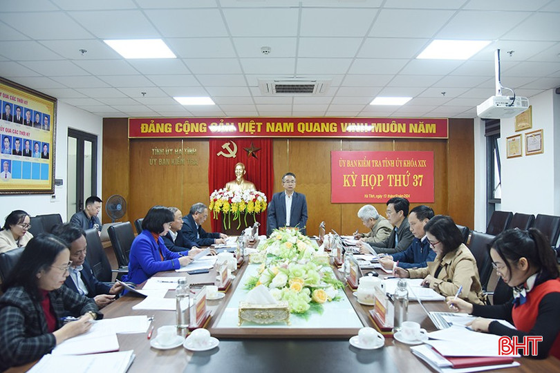 Kỳ họp thứ 37 của UBKT Tỉnh ủy Hà Tĩnh khóa XIX. bqbht_br_dsc-8501-copy.jpg