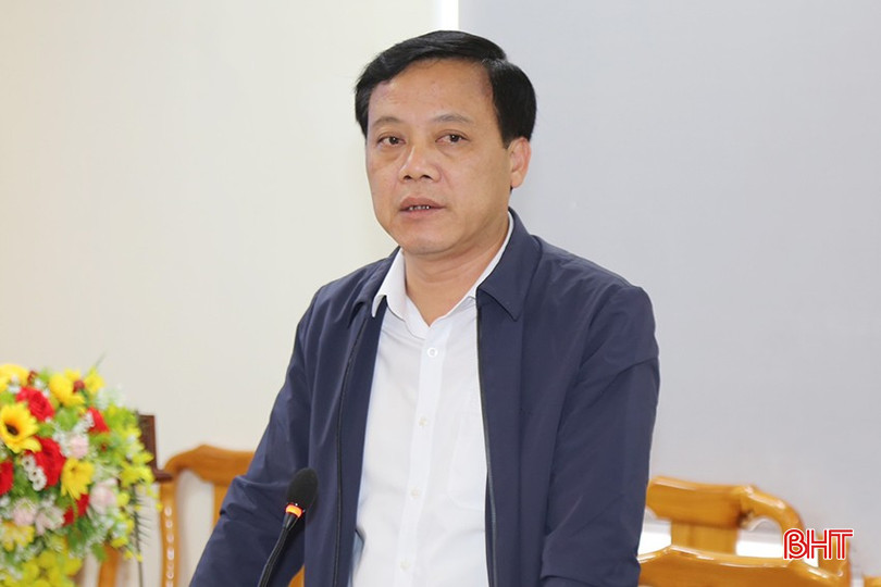 Chủ tịch UBND huyện Nguyễn Văn Khoa phát biểu góp ý. bqbht_br_5d860212-f9a3-446a-95d9-159850c06f41.jpg