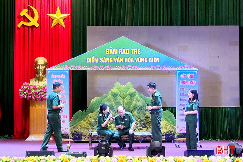Đội thi Bộ đội Biên phòng tỉnh luyện tập phần thi tiểu phẩm. Anh1111 copy.jpg