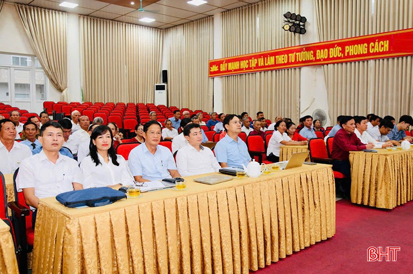 Đại biểu dự hội nghị. 52aa1500-c306-4ffb-92c2-ffa7306d0532.jpeg