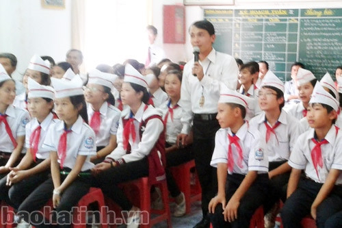 Khi mẹ vắng nhà… ảnh 1 Khi mẹ vắng nhà… ảnh 1