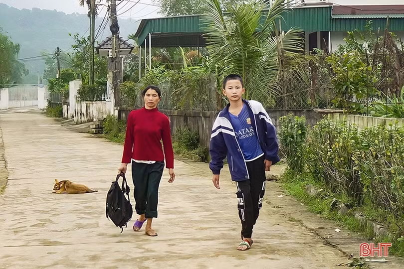 MS2302: Tương lai mịt mờ của gia đình có 4 người bệnh tật, già yếu ở Nghi Xuân