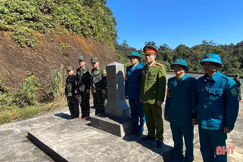 Tập trung tuần tra, kiểm soát khu vực biên giới dịp Tết Nguyên đán