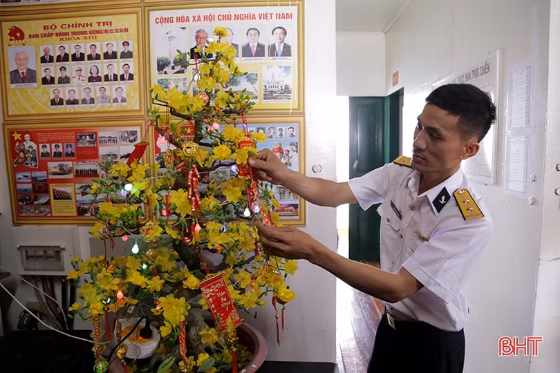 Đón tết cùng chiến sỹ nhà giàn DK1