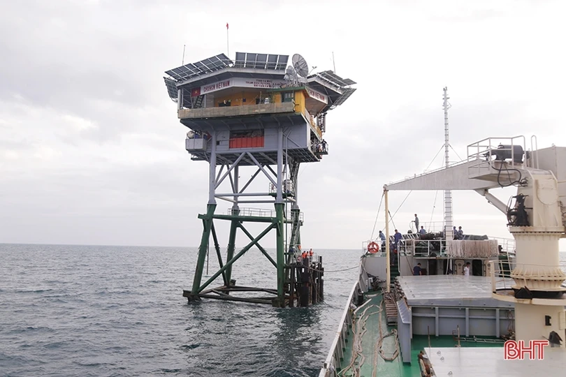 Đón tết cùng chiến sỹ nhà giàn DK1