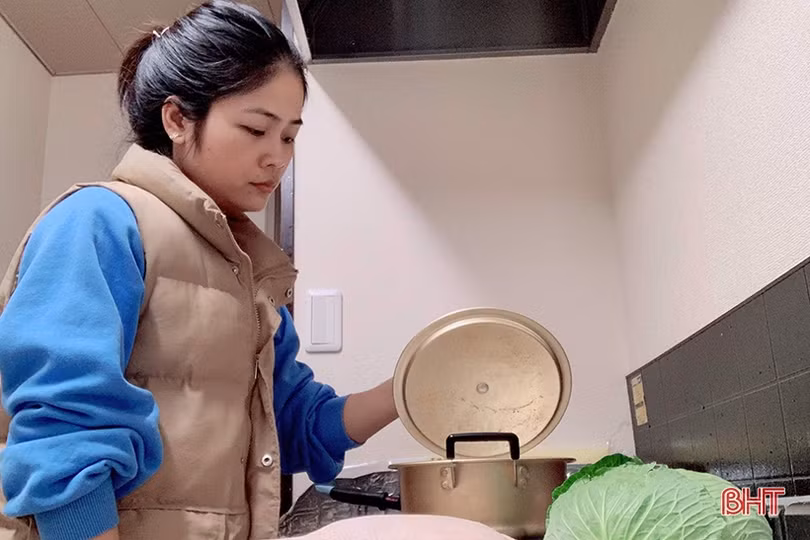 Lao động Hà Tĩnh nhớ vị tết quê nhà