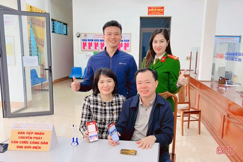 Công an Hà Tĩnh “xuyên tết” làm căn cước công dân, định danh điện tử