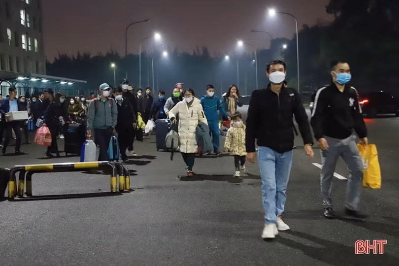 Những chuyến xe miễn phí đưa công nhân Formosa Hà Tĩnh về quê đón tết