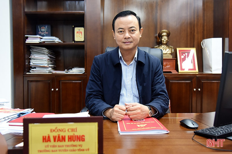 Bảo vệ nền tảng tư tưởng của Đảng: Xây là trọng tâm, chống phải có phương pháp ảnh 1 Bảo vệ nền tảng tư tưởng của Đảng: Xây là trọng tâm, chống phải có phương pháp