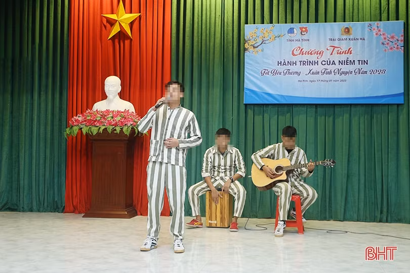 Tết yêu thương đến với phạm nhân Trại giam Xuân Hà