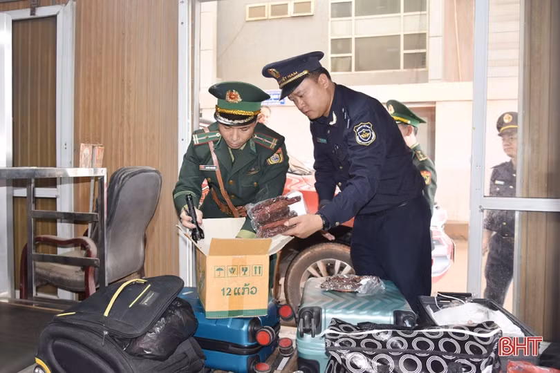 Đảm bảo an toàn, thông suốt cho các cửa khẩu Hà Tĩnh trong dịp tết