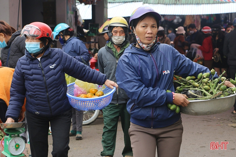 Hương vị riêng ở chợ truyền thống Hà Tĩnh ngày cuối năm