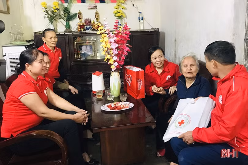 Lan tỏa yêu thương từ “Tết nhân ái” của Hội Chữ thập đỏ Hà Tĩnh