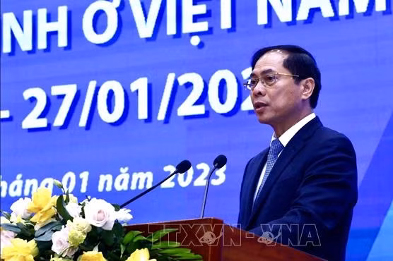 Kỷ niệm trọng thể 50 năm Ngày ký Hiệp định Paris