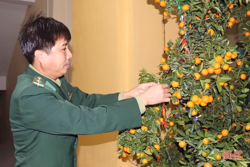 Vui xuân không quên nhiệm vụ ở Đồn Biên phòng Hương Quang