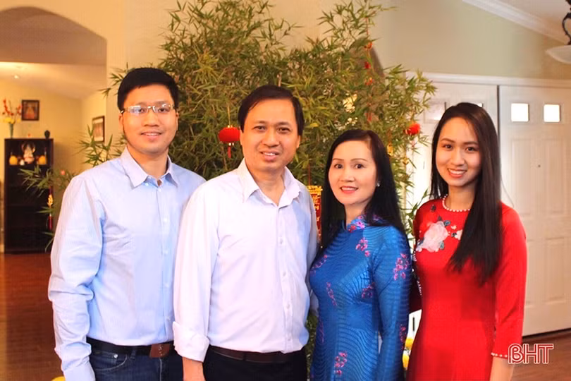 Đậm tình tết Việt trong lòng những người con xa xứ