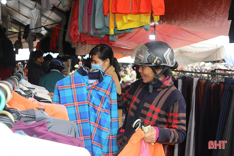 Hương vị riêng ở chợ truyền thống Hà Tĩnh ngày cuối năm