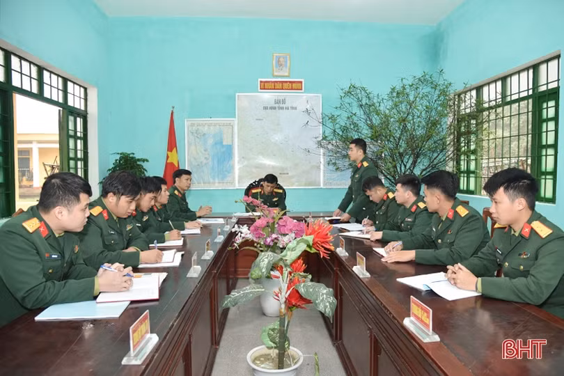 Chiến sỹ phòng không luôn sẵn sàng bảo vệ bầu trời quê hương Hà Tĩnh