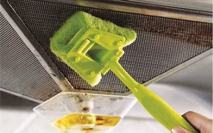 Mẹo nhỏ giúp căn bếp sạch bong vết dầu mỡ