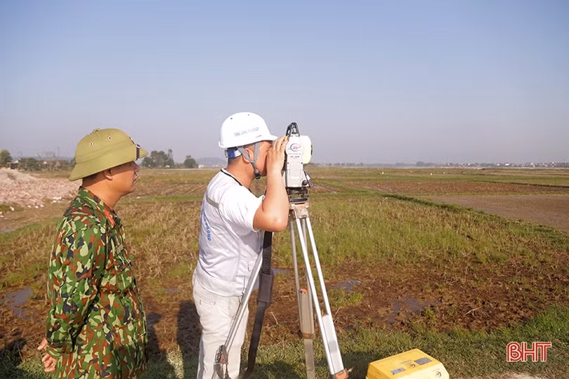 Công trường cao tốc Bắc – Nam đoạn Hà Tĩnh nhộn nhịp ngày cận tết