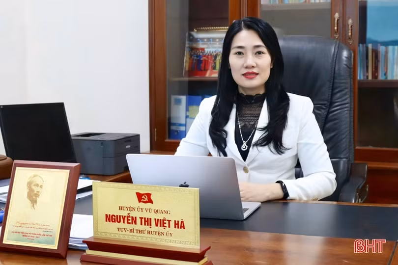 Sắc thắm Vũ Quang