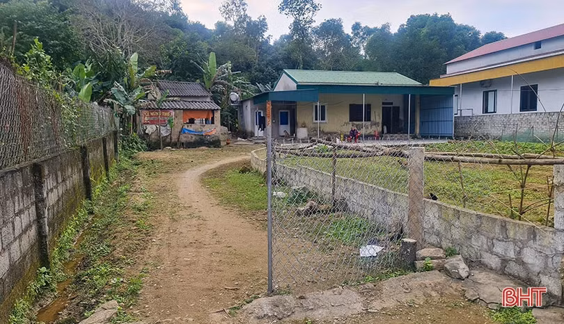 MS2302: Tương lai mịt mờ của gia đình có 4 người bệnh tật, già yếu ở Nghi Xuân