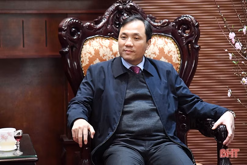 Phó Tổng Tham mưu trưởng QĐND Việt Nam kiểm tra công tác sẵn sàng chiến đấu, chúc tết LLVT Hà Tĩnh