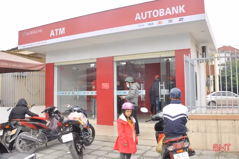 Đảm bảo nhu cầu tiền mặt cho người dân Hà Tĩnh dịp tết Nguyên đán