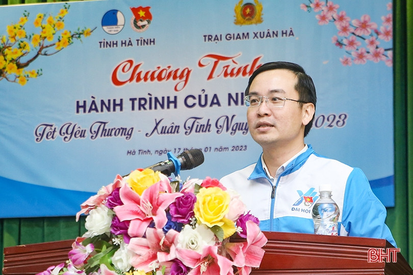 Tết yêu thương đến với phạm nhân Trại giam Xuân Hà