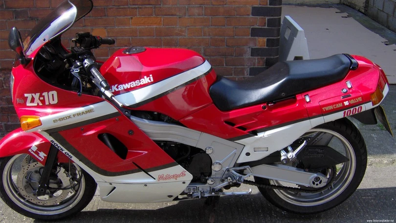 10 mẫu mô tô nhanh nhất mọi thời đại