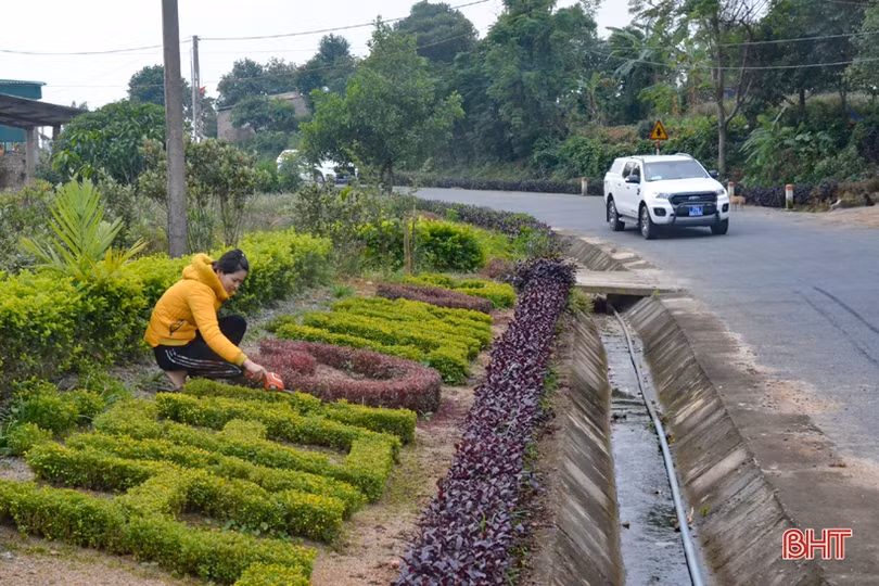 Nơi người dân là “nghệ nhân” xây khu dân cư nông thôn mới ở vùng thượng Kỳ Anh