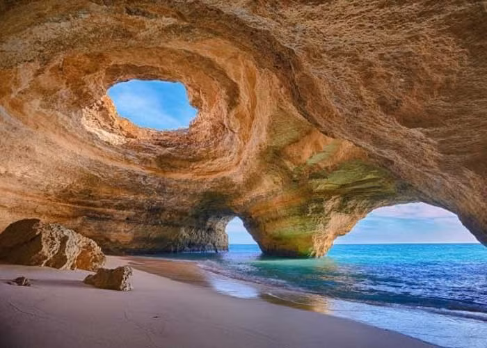 Những thiên đường du lịch tuyệt đẹp cho mùa Giáng sinh